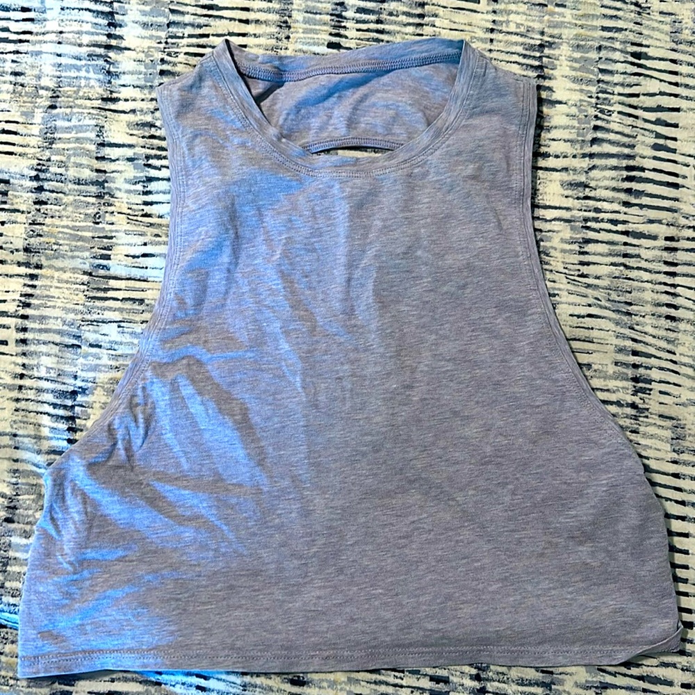 Lulu Lemon crop